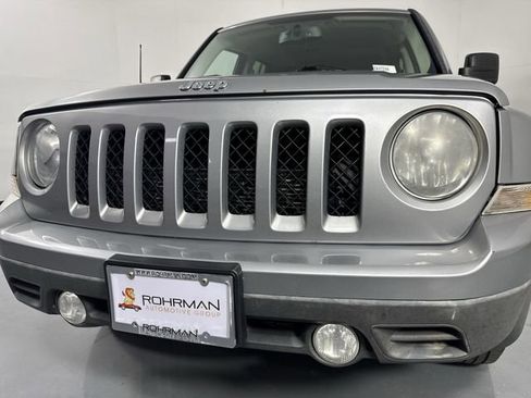 Used 2015 Jeep Patriot Sport w/ Power Value Group image 24