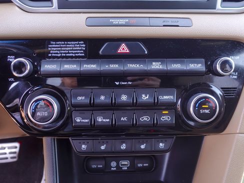 Used 2017 Kia Sportage SX image 18