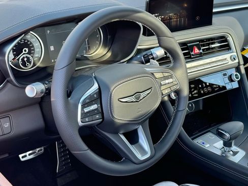 Used 2025 Genesis G70 3.3T Advanced w/ Sport Prestige Package image 20