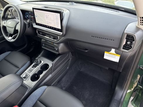 New 2025 Ford Bronco Sport Outer Banks w/ Outer Banks Tech Package+ AWD/4WD image 38