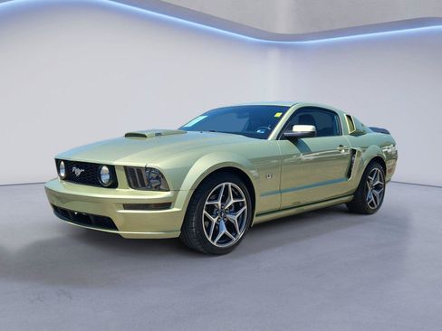 Used 2006 Ford Mustang GT Premium RWD image 7