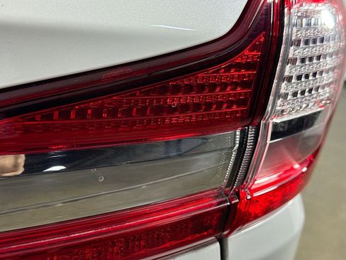 Used 2022 Subaru Ascent Limited w/ Technology Package image 33