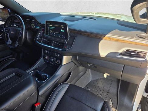 Used 2022 Chevrolet Tahoe Premier AWD/4WD image 29