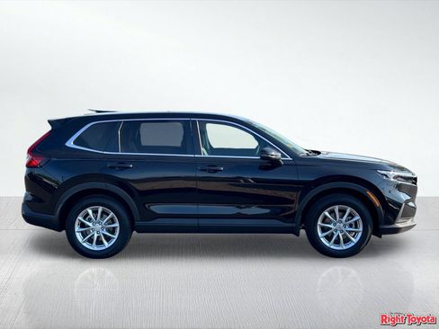 Used 2026 Honda CR-V EX image 7