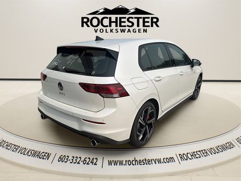 New 2025 Volkswagen GTI SE image 9