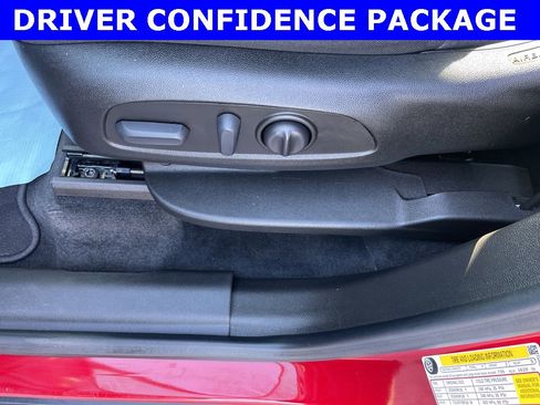 Certified 2023 Chevrolet Traverse LT image 5