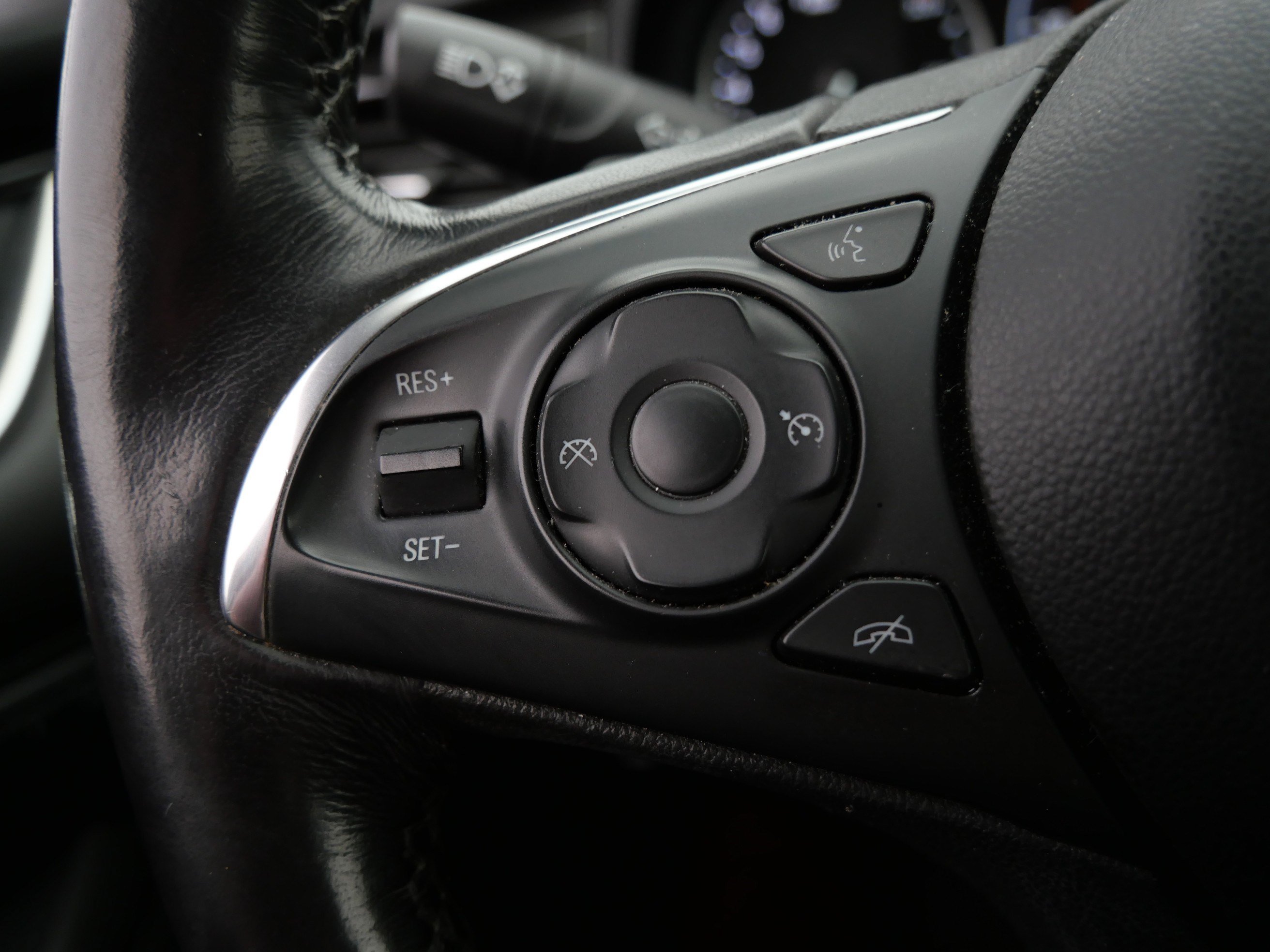Used 2018 Buick LaCrosse Essence w/ Sights and Sounds Package FWD image 18