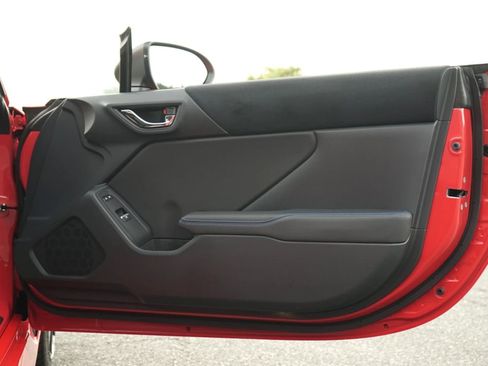 Used 2025 Subaru BRZ tS image 39