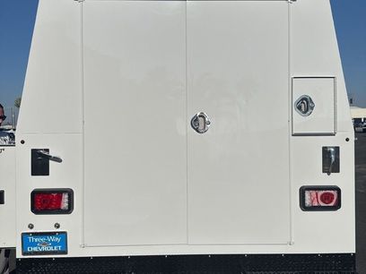 New 2025 Chevrolet Express 3500 w/ Power Convenience Package