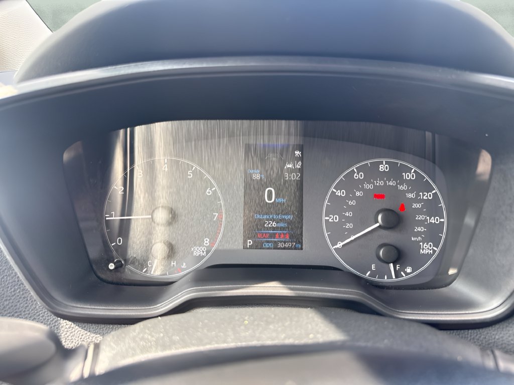 Used 2024 Toyota Corolla LE w/ LE Convenience Package FWD image 19