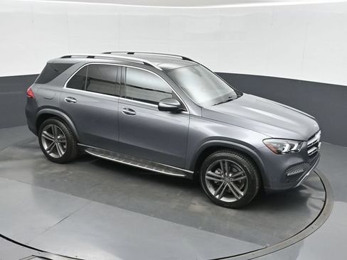 Used 2020 Mercedes-Benz GLE 350 w/ Premium Package image 26