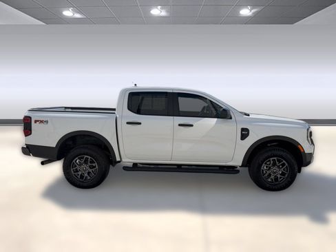 Used 2025 Ford Ranger XLT w/ Equipment Group 301A High AWD/4WD image 8