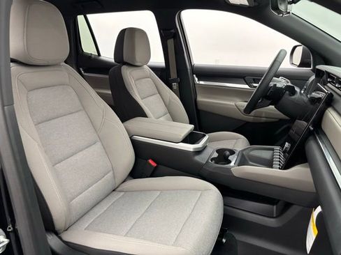 New 2026 GMC Terrain Elevation w/ Technology Package II image 31