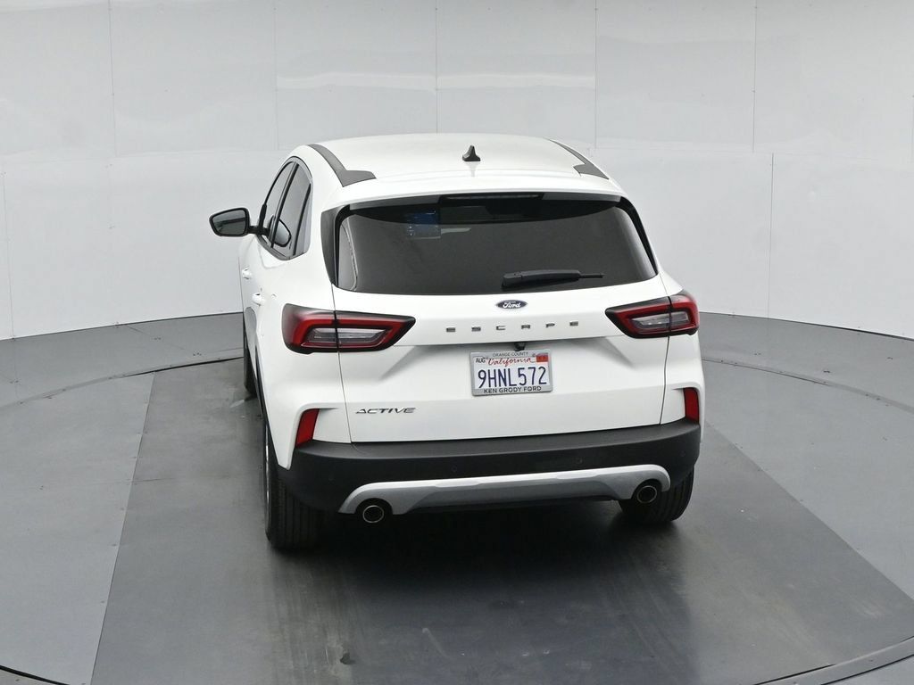Used 2023 Ford Escape Active w/ Tech Pack #2 FWD image 44