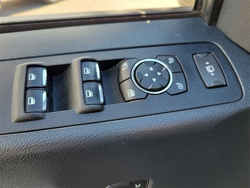 Used 2022 Ford F250 Lariat w/ Tremor Off-Road Package image 22