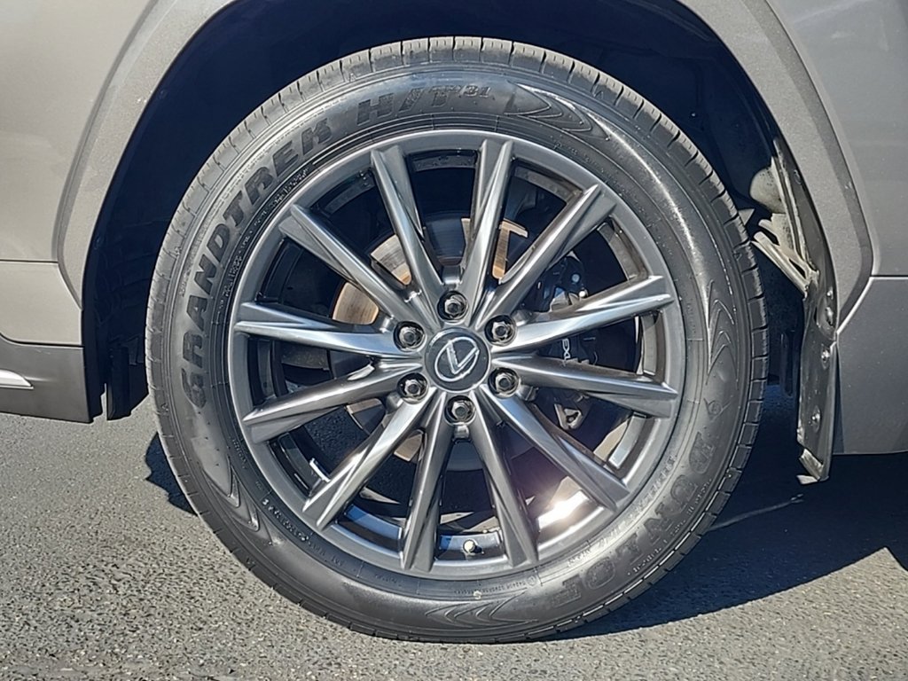 Certified 2023 Lexus LX 600 F Sport AWD/4WD image 28