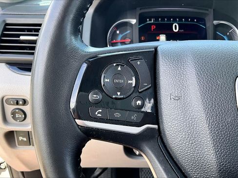 Used 2019 Honda Pilot Touring image 22