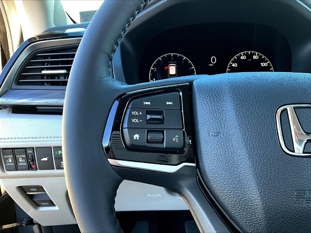 New 2027 Honda Odyssey Elite image 11