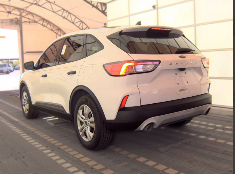 Used 2020 Ford Escape S FWD image 4