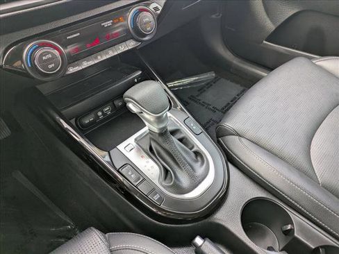 Used 2021 Kia Forte EX image 12