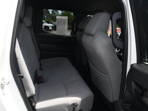 Certified 2024 Toyota Tacoma SR5 w/ SR5 Upgrade Package RWD image 17