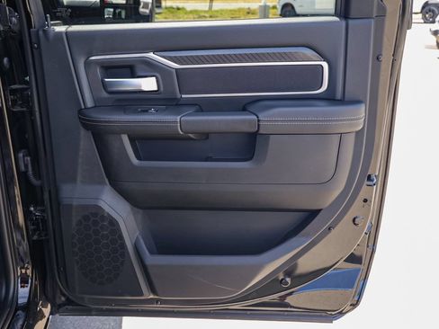 New 2026 RAM 2500 Big Horn AWD/4WD image 76