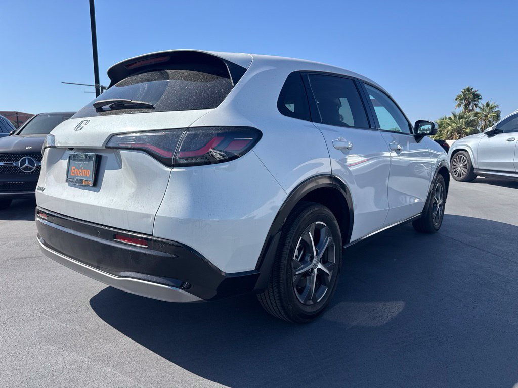 Used 2024 Honda HR-V EX-L image 5