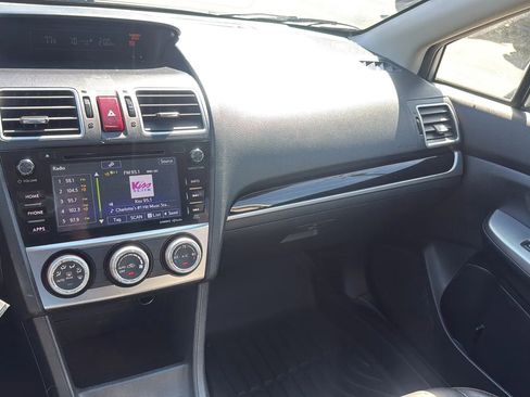 Used 2017 Subaru Crosstrek 2.0i Limited w/ Popular Package #2 image 15