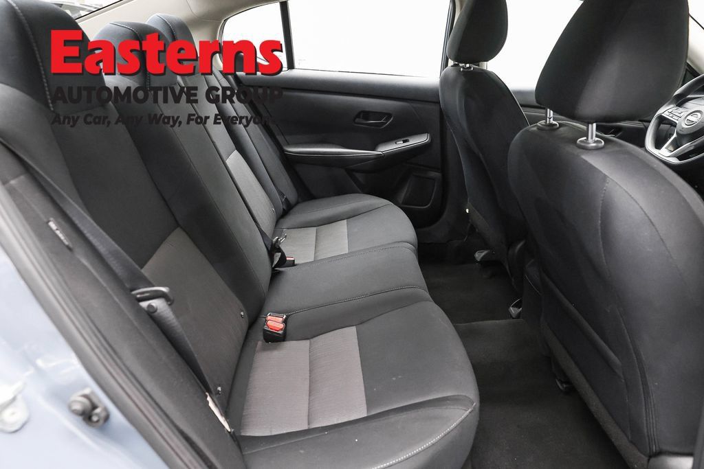 Used 2024 Nissan Sentra SV FWD image 23