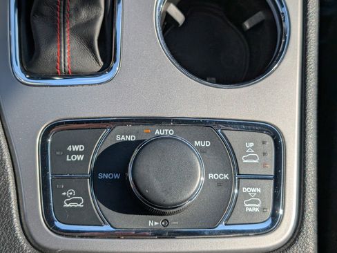 Used 2021 Jeep Grand Cherokee Trailhawk w/ Trailhawk Luxury Group image 30