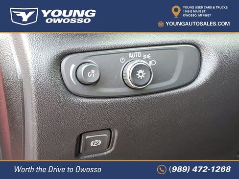 Used 2024 Chevrolet Blazer LT w/ Convenience Package FWD image 18