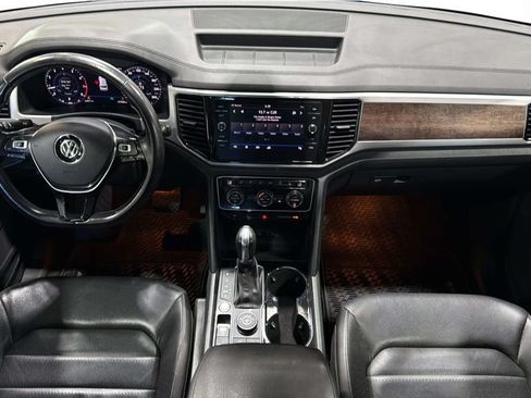 Used 2018 Volkswagen Atlas SEL Premium AWD/4WD image 17