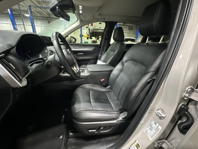 Used 2024 MAZDA CX-90 3.3 Turbo w/ Premium Package AWD/4WD image 17