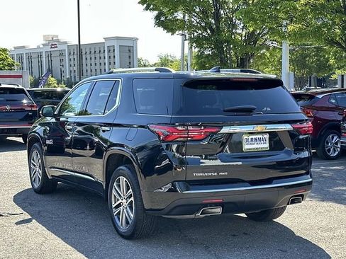 Used 2023 Chevrolet Traverse High Country AWD/4WD image 4