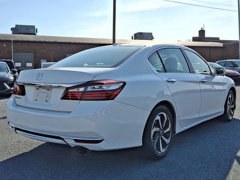 Used 2017 Honda Accord EX-L image 4