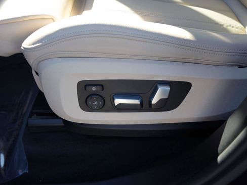 Used 2020 BMW X5 sDrive40i w/ Convenience Package image 14