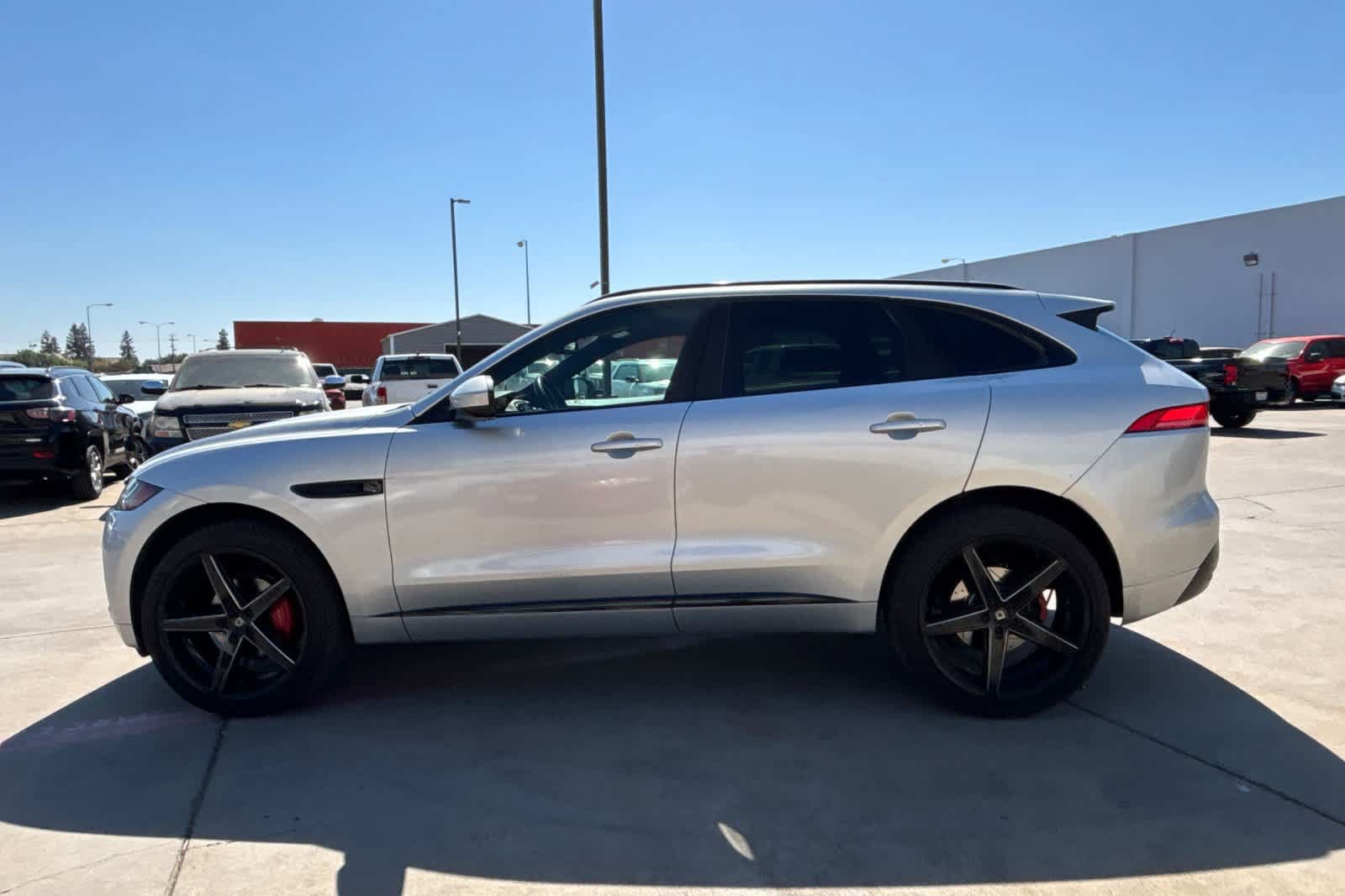 Used 2018 Jaguar F-PACE S AWD/4WD image 6