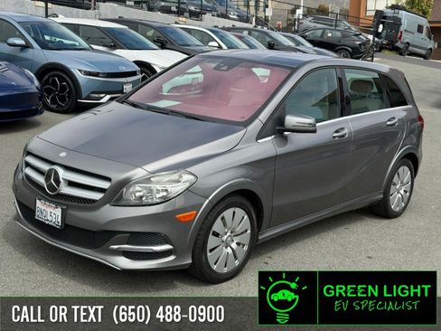 Used 2017 Mercedes-Benz B 250e image 1