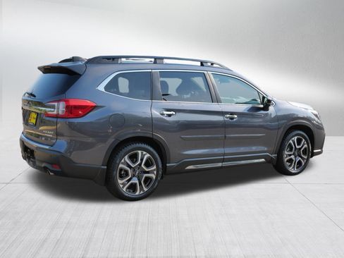Used 2024 Subaru Ascent Touring w/ Popular Package #2 AWD/4WD image 7
