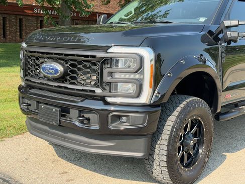 Used 2023 Ford F250 XLT w/ XLT Premium Package AWD/4WD image 10