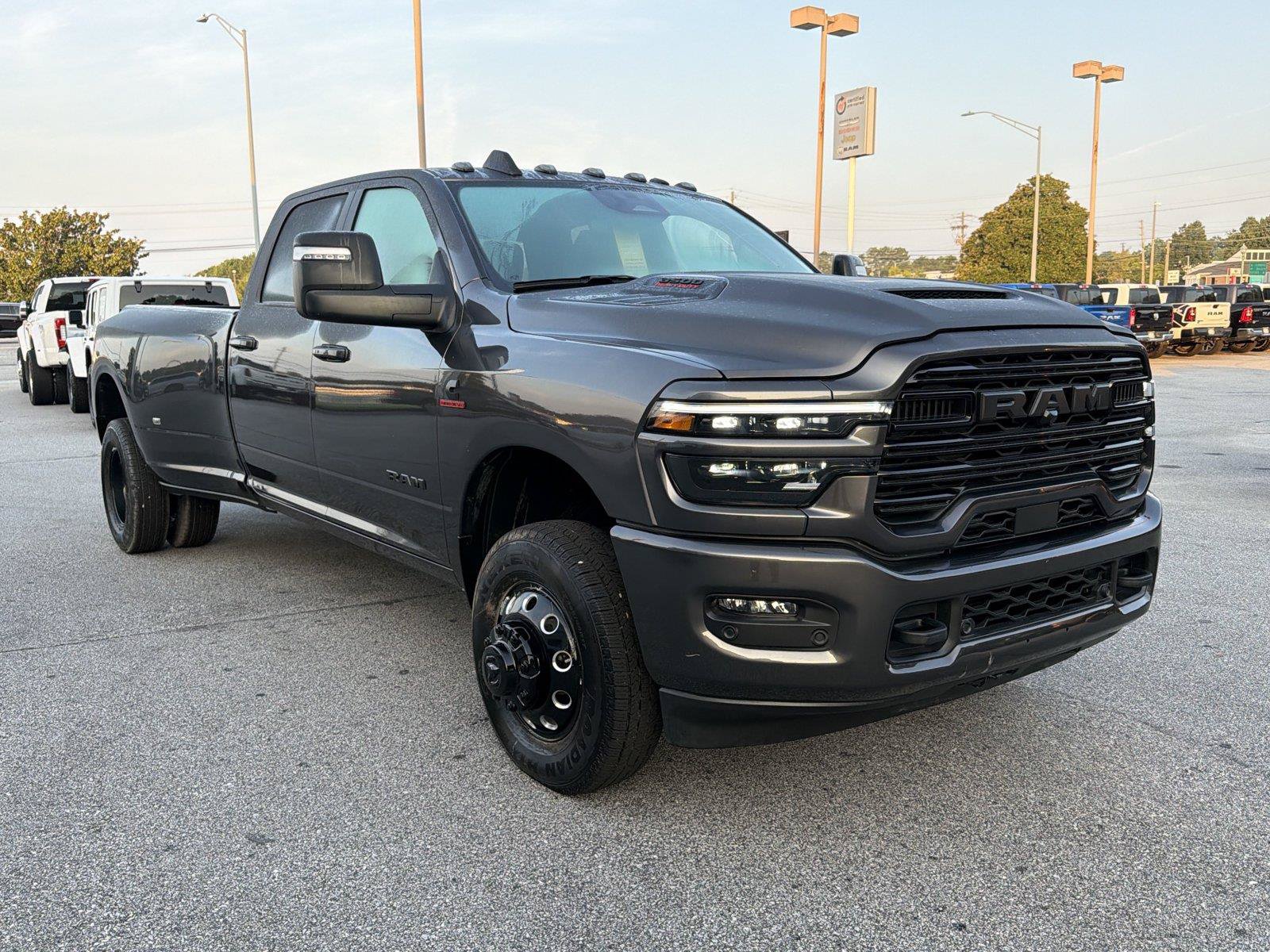 Used 2025 RAM 3500 Laramie w/ Night Edition AWD/4WD image 4