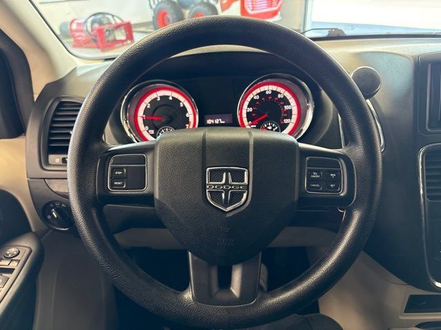 Used 2016 Dodge Grand Caravan SE w/ Quick Order Package 29E SE FWD image 27