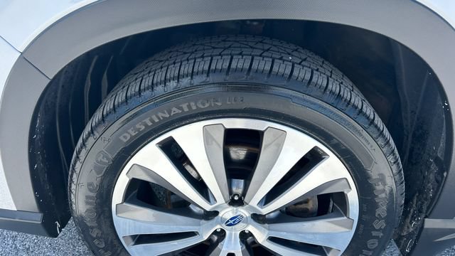 Used 2021 Subaru Ascent Limited w/ Technology Package AWD/4WD image 10
