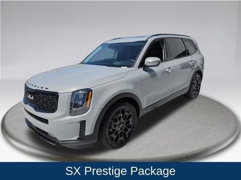 Used 2022 Kia Telluride SX w/ SX Prestige Package AWD/4WD image 19