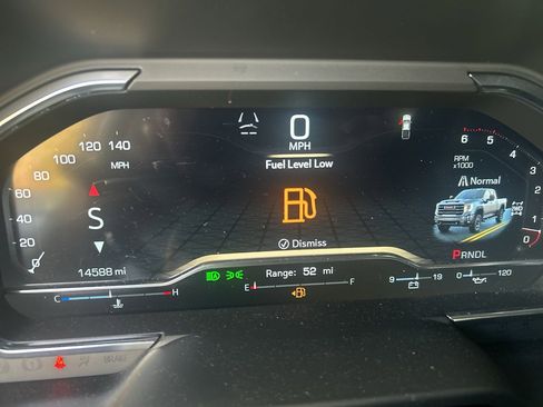 Used 2024 GMC Sierra 2500 AT4X image 29