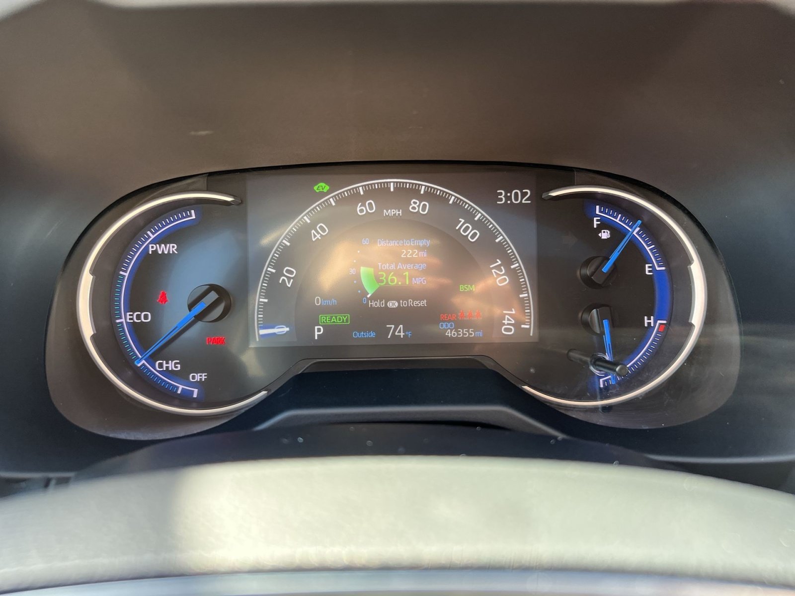 Used 2023 Toyota RAV4 XSE AWD/4WD image 17