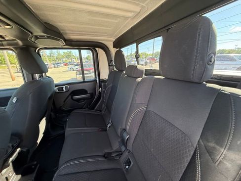 Used 2021 Jeep Gladiator Sport w/ Quick Order Package 24Q 80Th AWD/4WD image 24