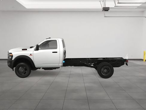 New 2025 RAM 5500 Tradesman image 3