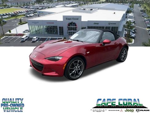 Used 2019 MAZDA MX-5 Miata Grand Touring RWD image 1