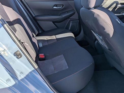 Certified 2025 Nissan Sentra SR FWD image 24